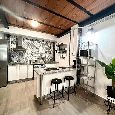 Apartamento Duplex Huelin Iii & By Ele *
